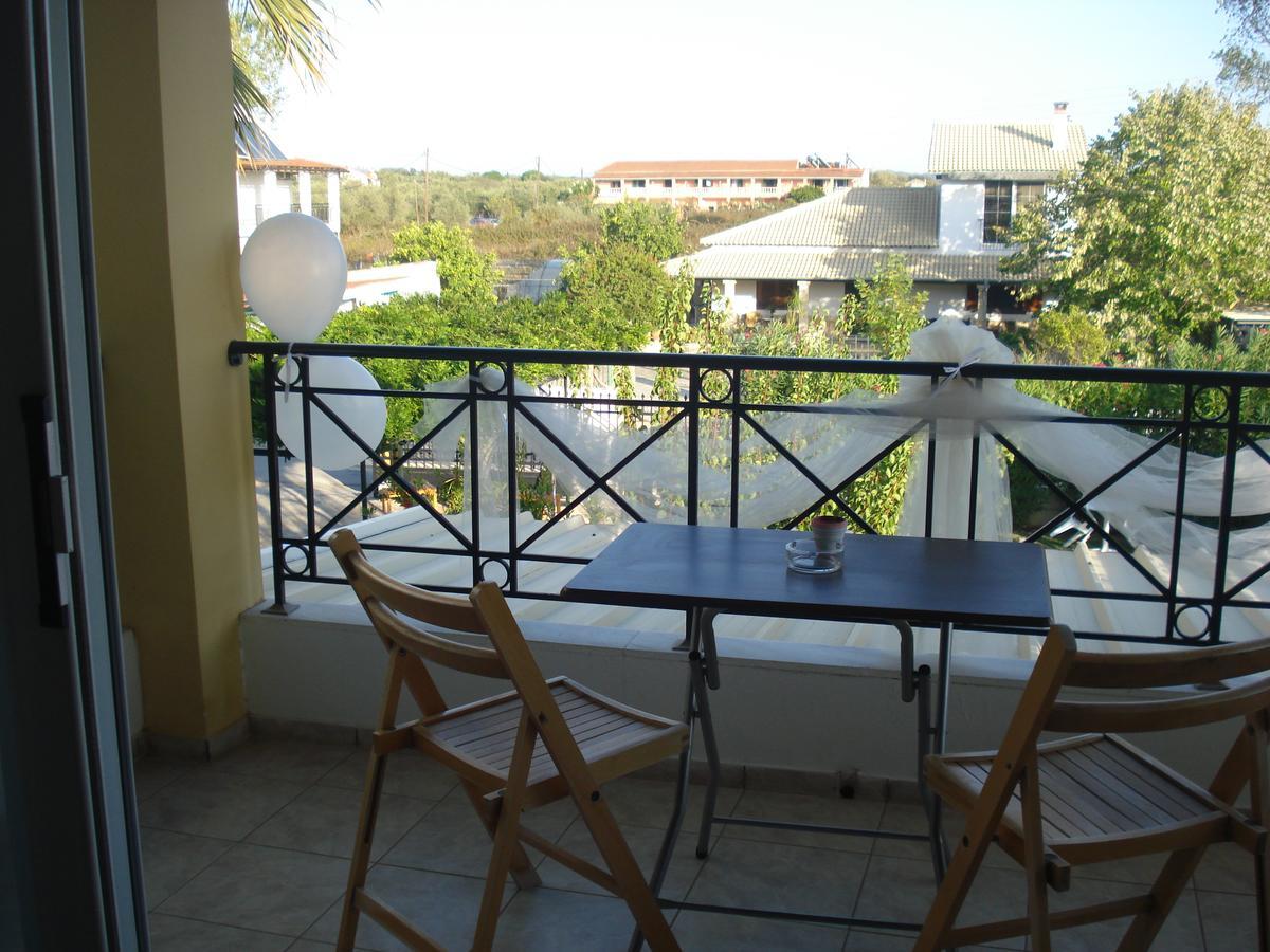 Iron House Apartment Agios Georgios  Exterior photo